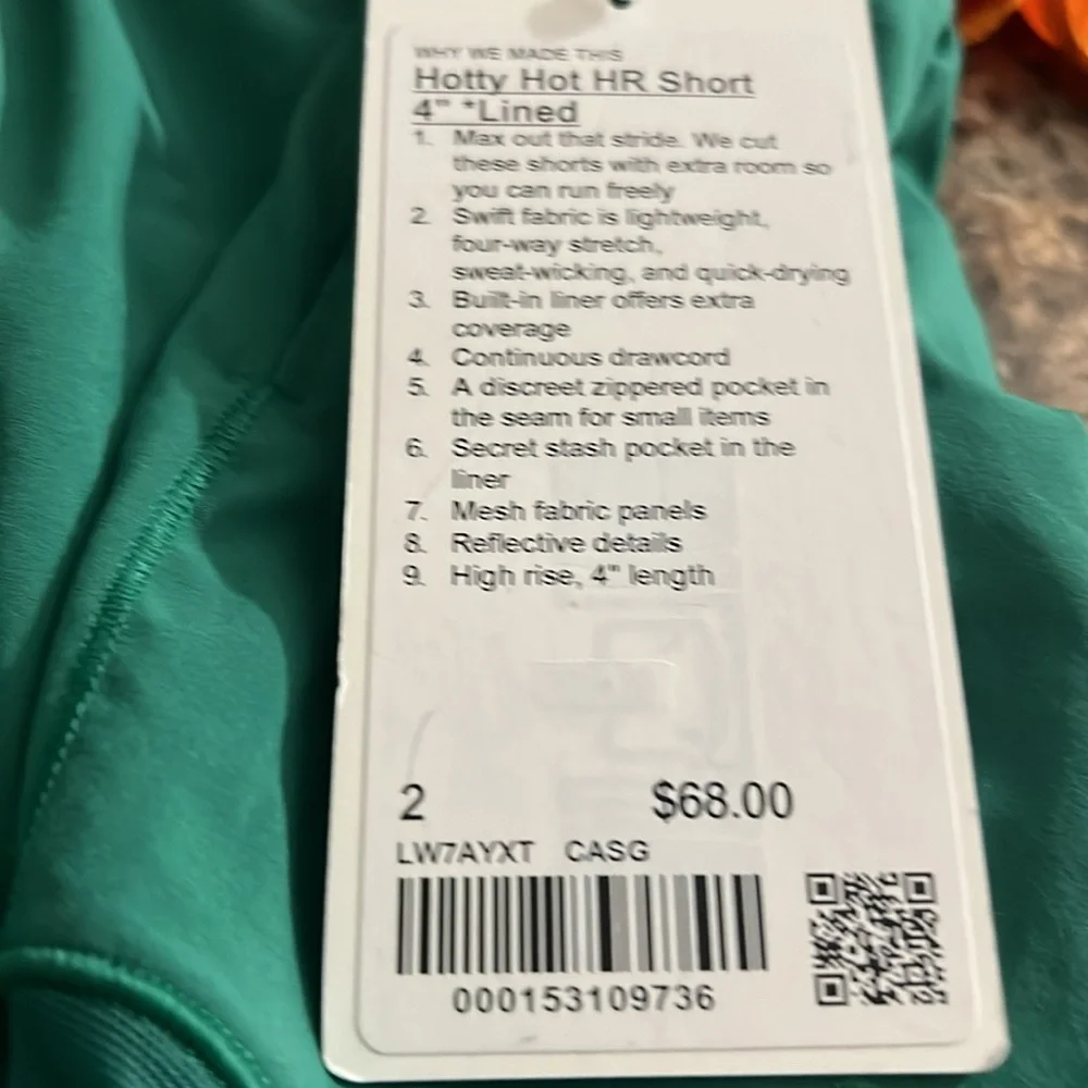 LULULEMON HOTTY HOT HIGH RISE SHORT 4” LINED CASCADE GREEN COLOR SIZE 2 NWT - Picture 5 of 5